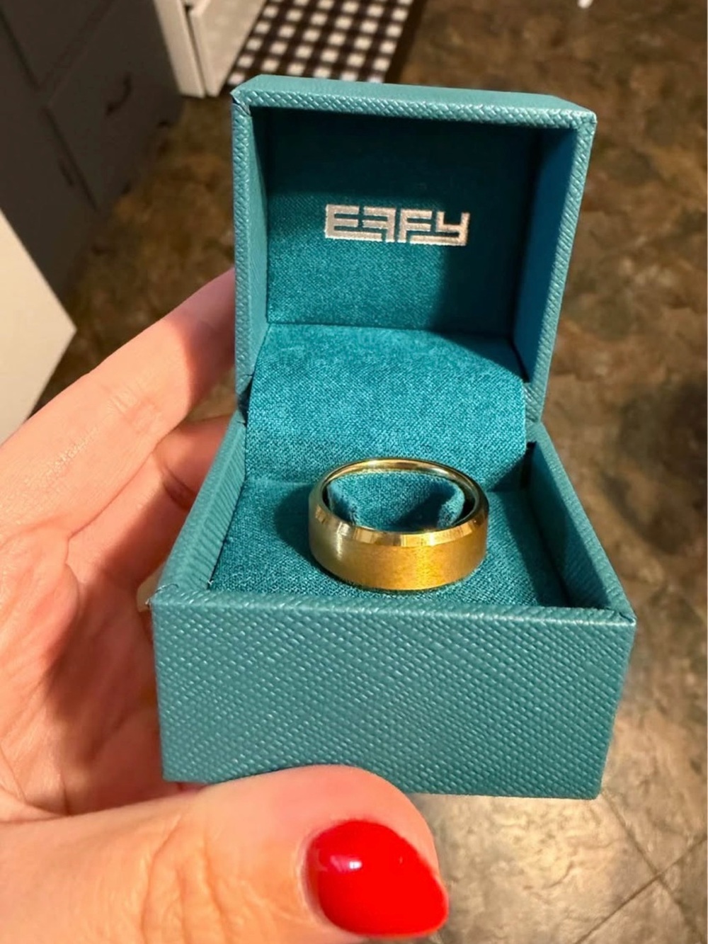 Men’s Tungsten Wedding Ring
